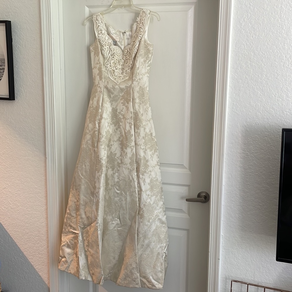 Jessica McClintock Cream Dress